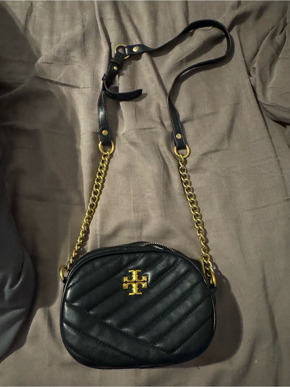 Crossbody purse